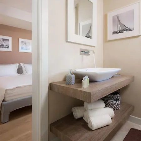 Luxurious In Vabriga With Swimming Pool *