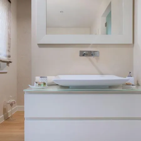 Villa Luxurious In Vabriga With Swimming Pool Tar-Vabriga