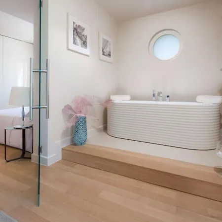 Luxurious In Vabriga With Swimming Pool Villa