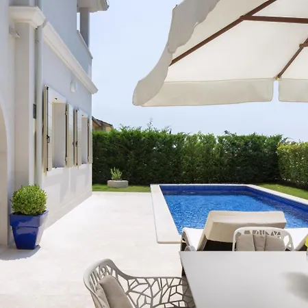 Luxurious In Vabriga With Swimming Pool Villa Tar-Vabriga