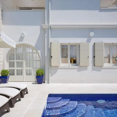 Luxurious In Vabriga With Swimming Pool * Tar-Vabriga